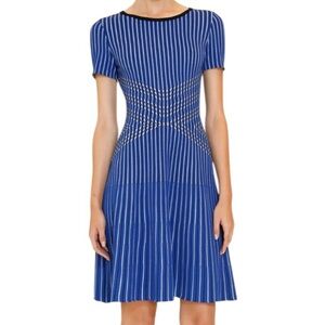 St John Atlantis Fit Flare Knit Dress Blue
Size 2